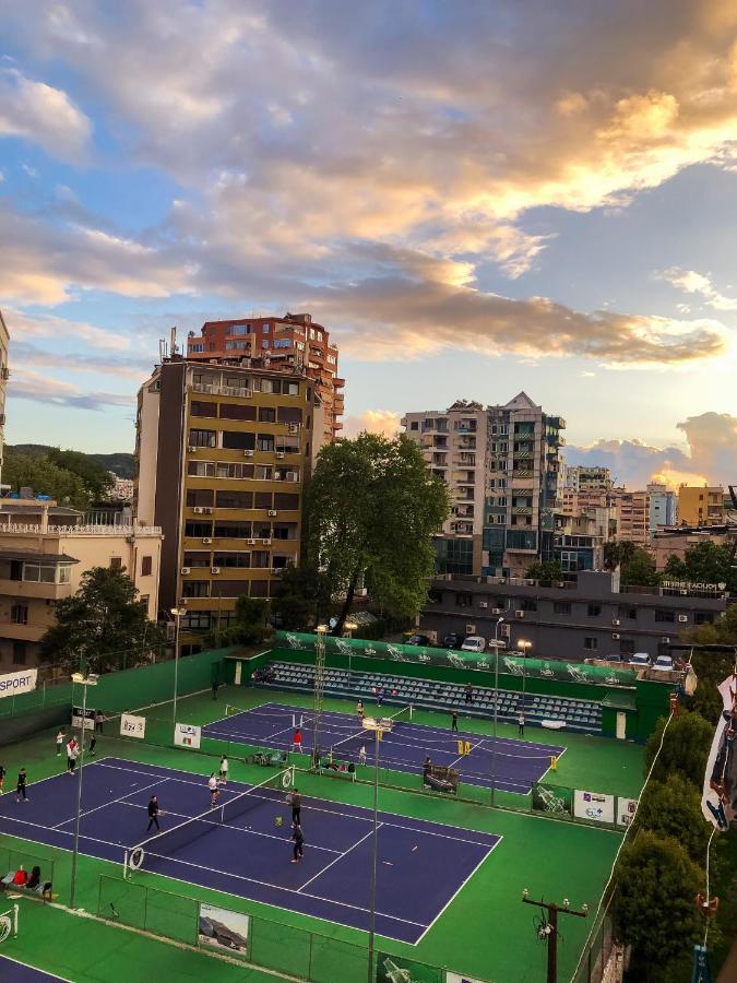 Holiday Apartment Тирана Экстерьер фото