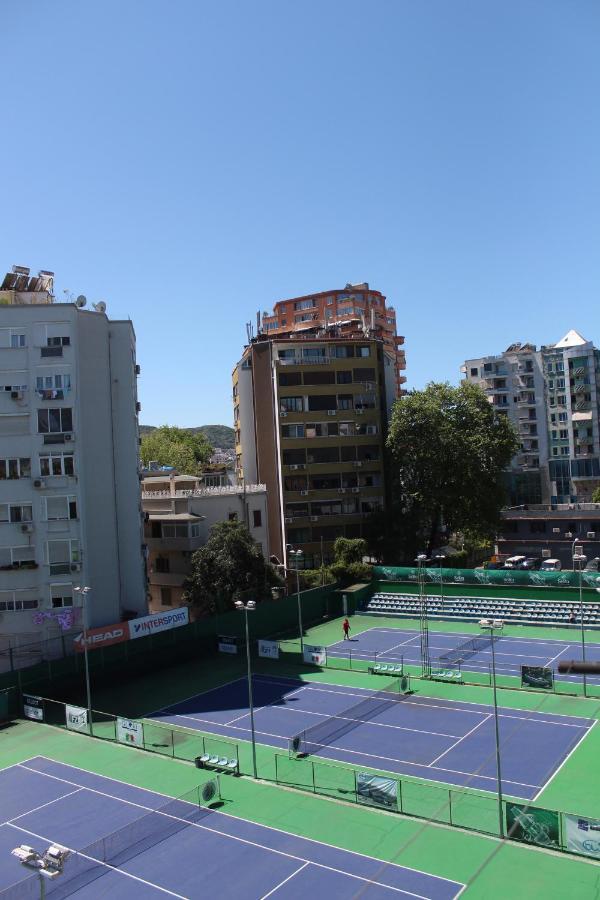 Holiday Apartment Тирана Экстерьер фото