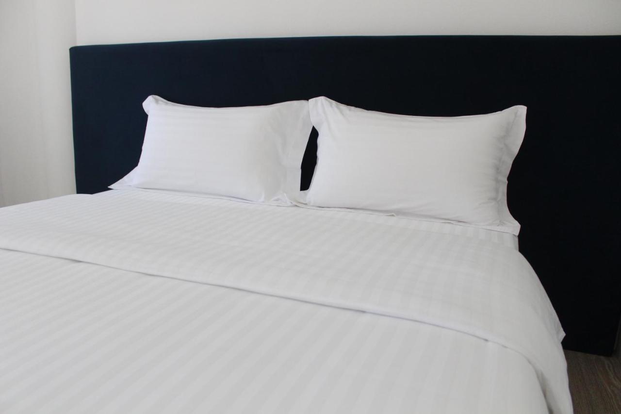 Holiday Apartment Тирана Экстерьер фото