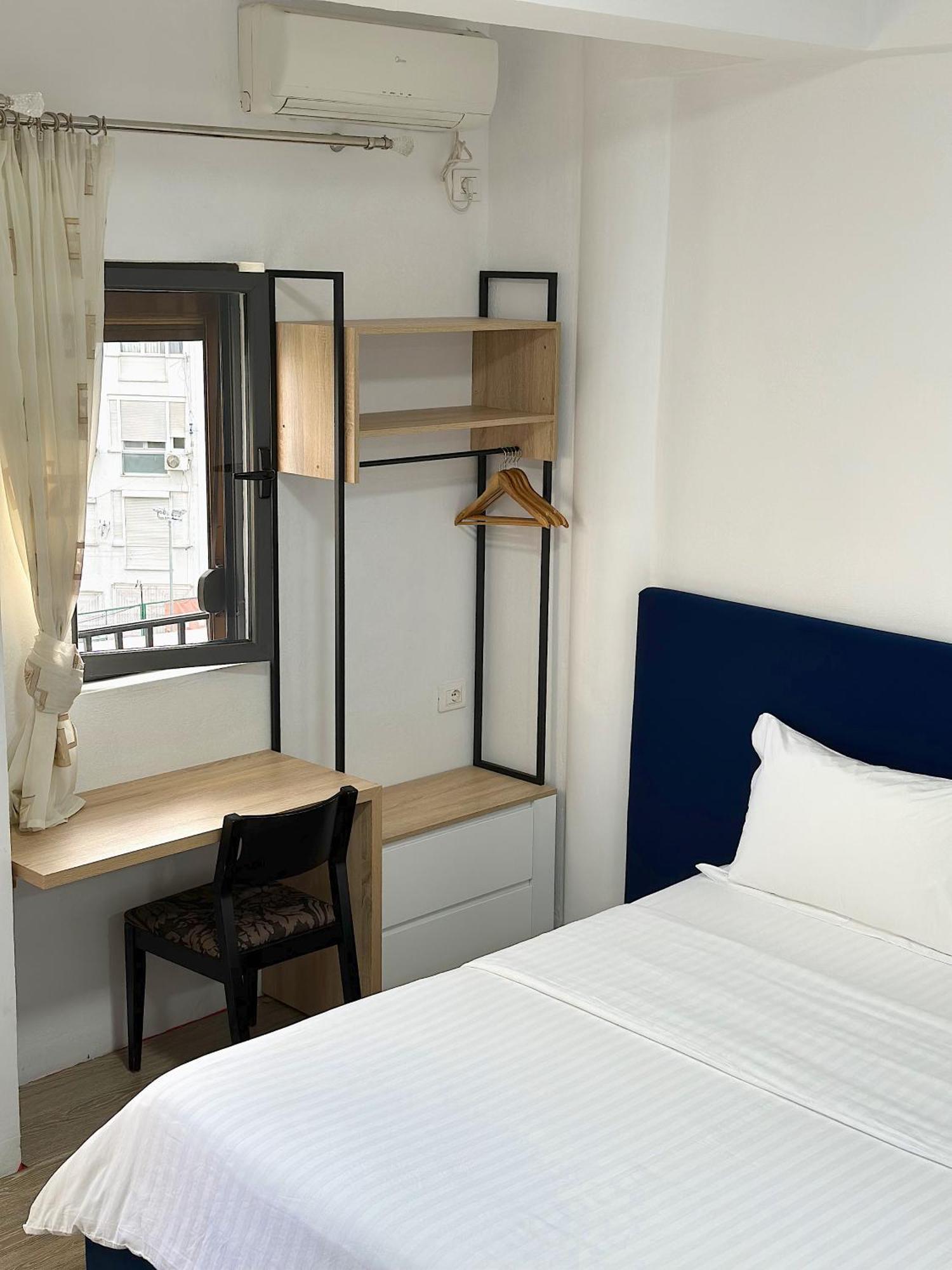 Holiday Apartment Тирана Экстерьер фото